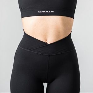 Small Alphalete Surface Path Leggings (Original) Black